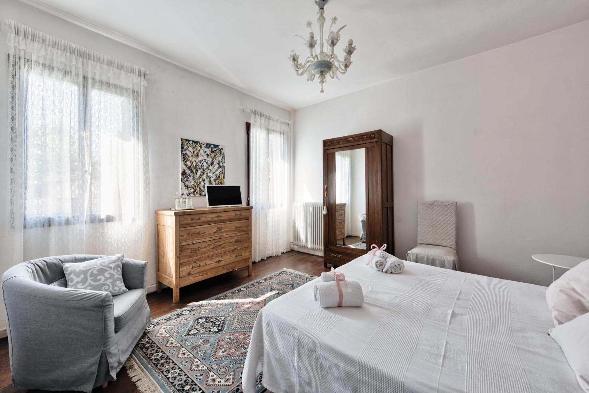 River Venice Доло Экстерьер фото